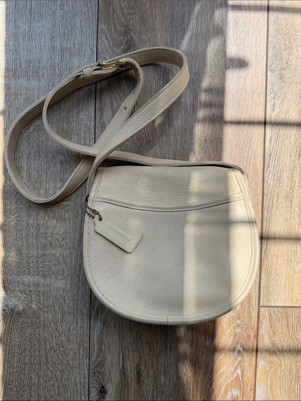 Vintage Coach Watson bag in color Bone 1996 - Picture 11 of 16